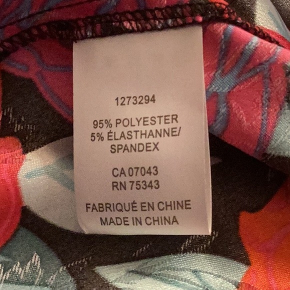 CUPCAKES AND CASHMERE NWT WOMENS FLORAL LONG SLEEVE BLOUSE TOP SMALL - Picture 5 of 7